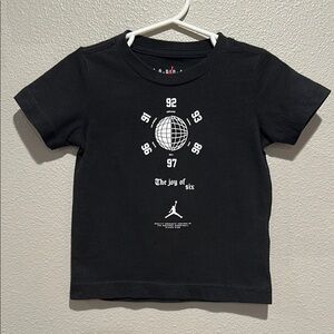 Jordan The Joy of Six Short Sleeve Tee with Graphic Design size: 2T